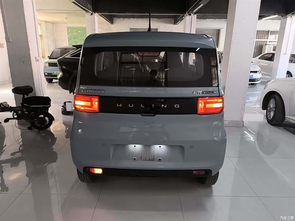 Wuling MINIEV, 2020 6