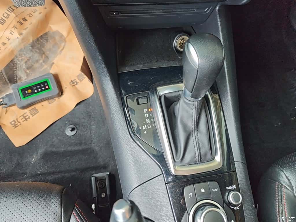 Mazda Mazda3, 2016 14