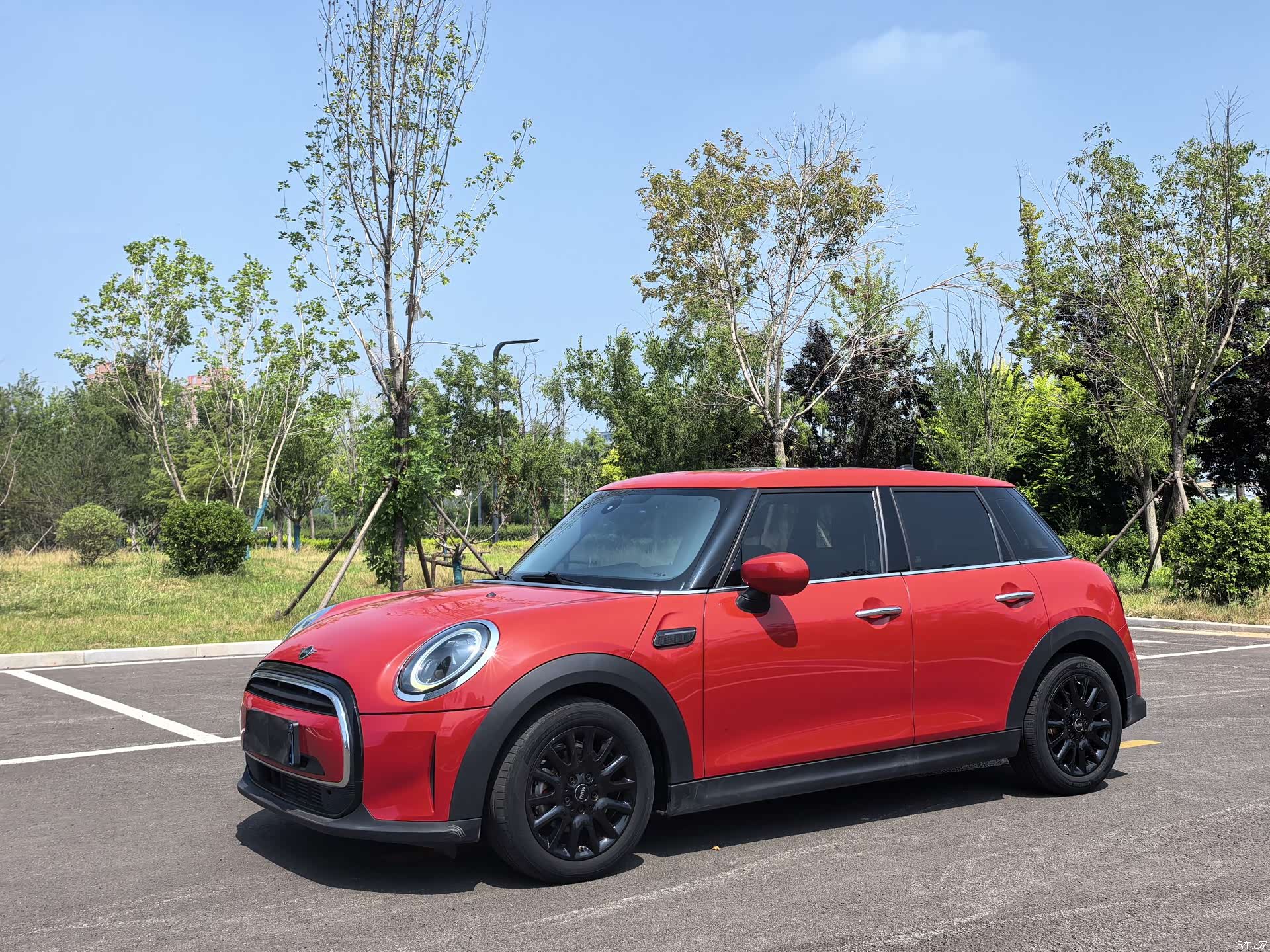 Mini ONE, 2022 1