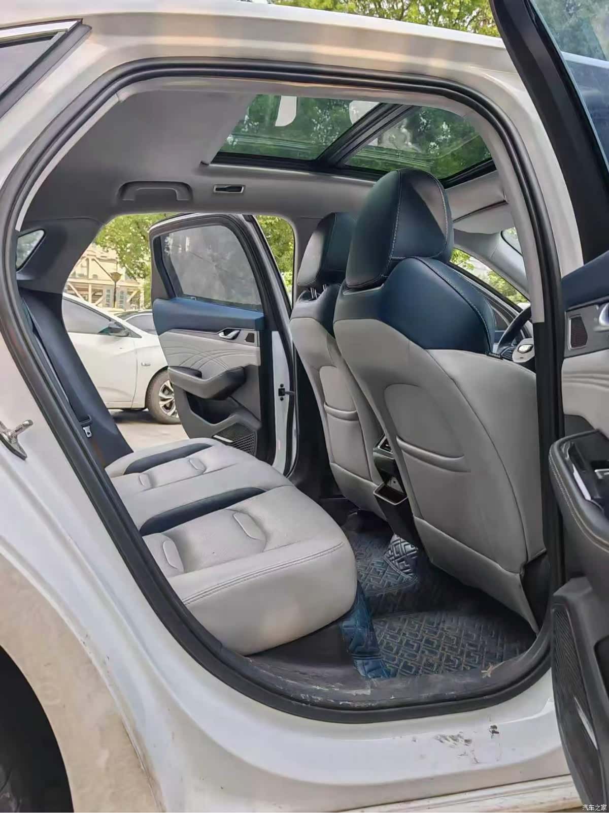 Geely Preface, 2022 11