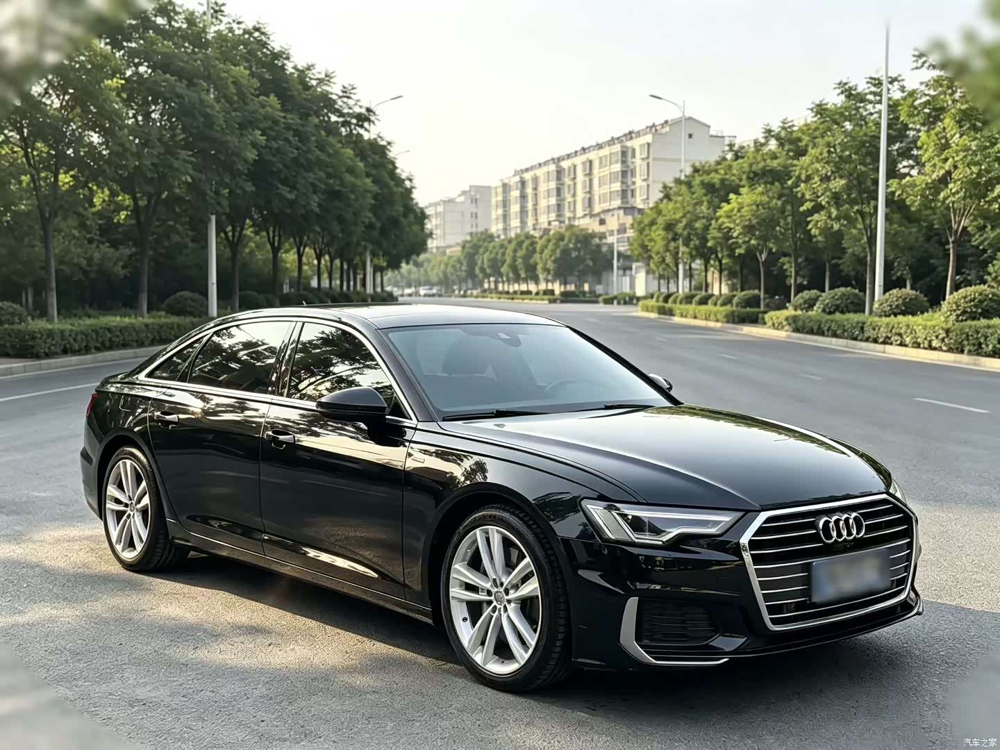 Audi A6L, 2020 3