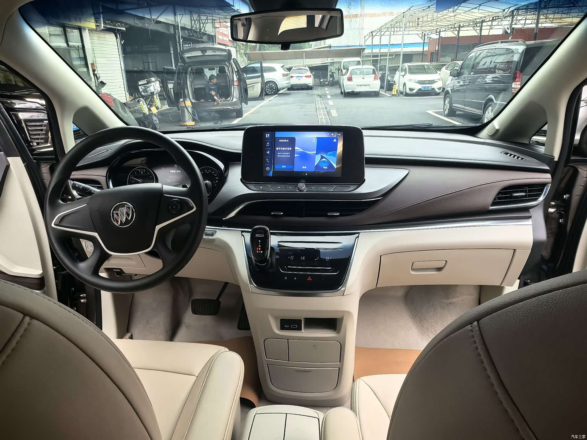 Buick GL8, 2022 8