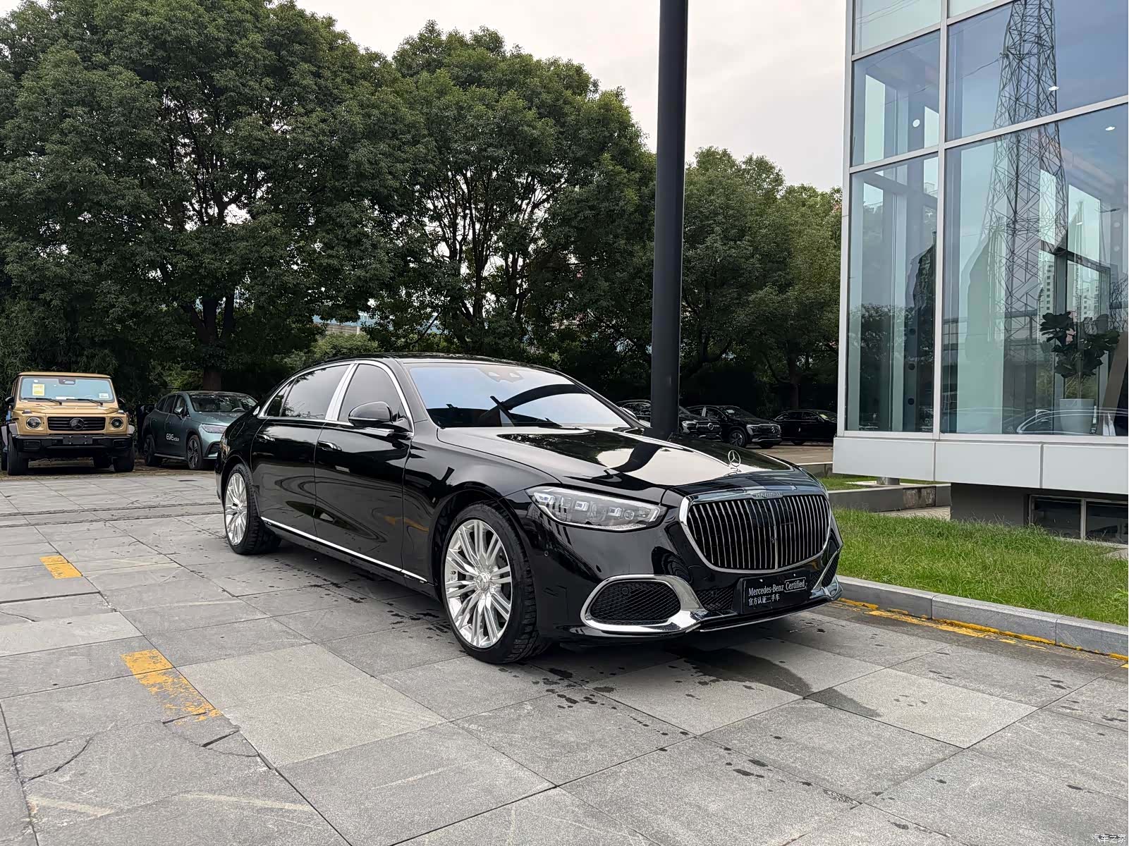 Maybach S-Class, 2023 4
