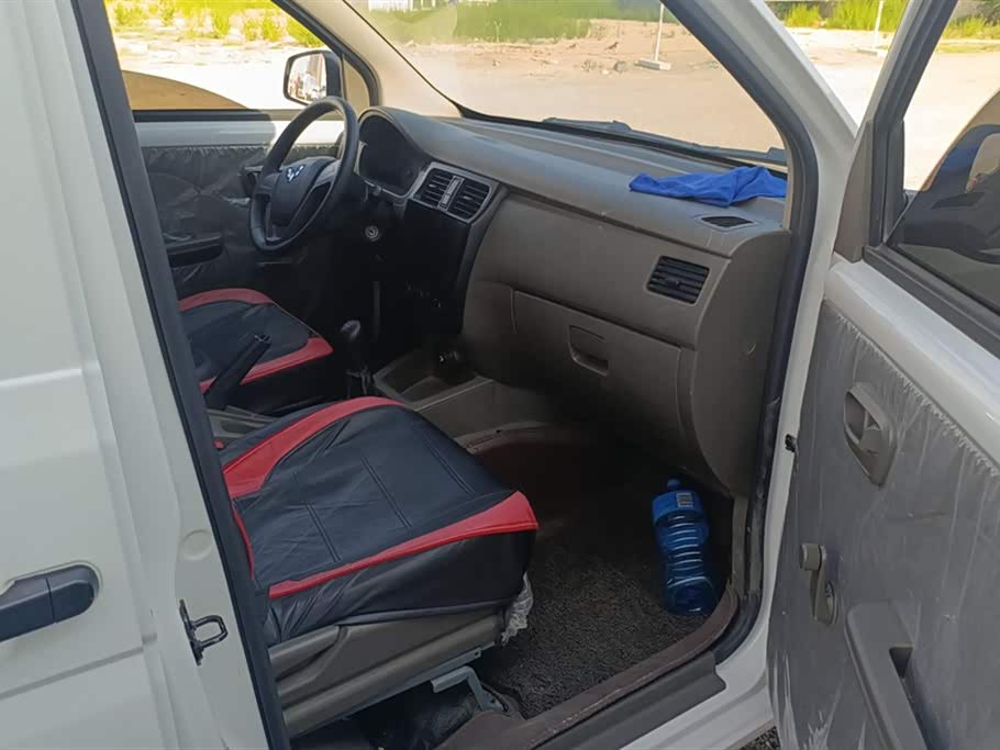 Wuling Wuling Rongguang V