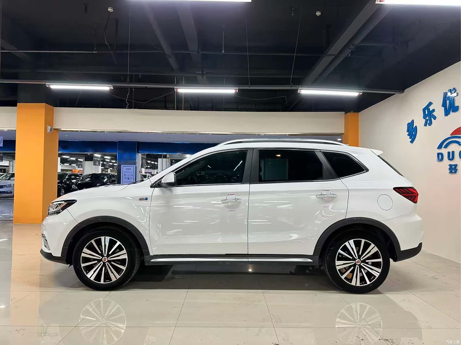 Roewe RX5, 2019 9