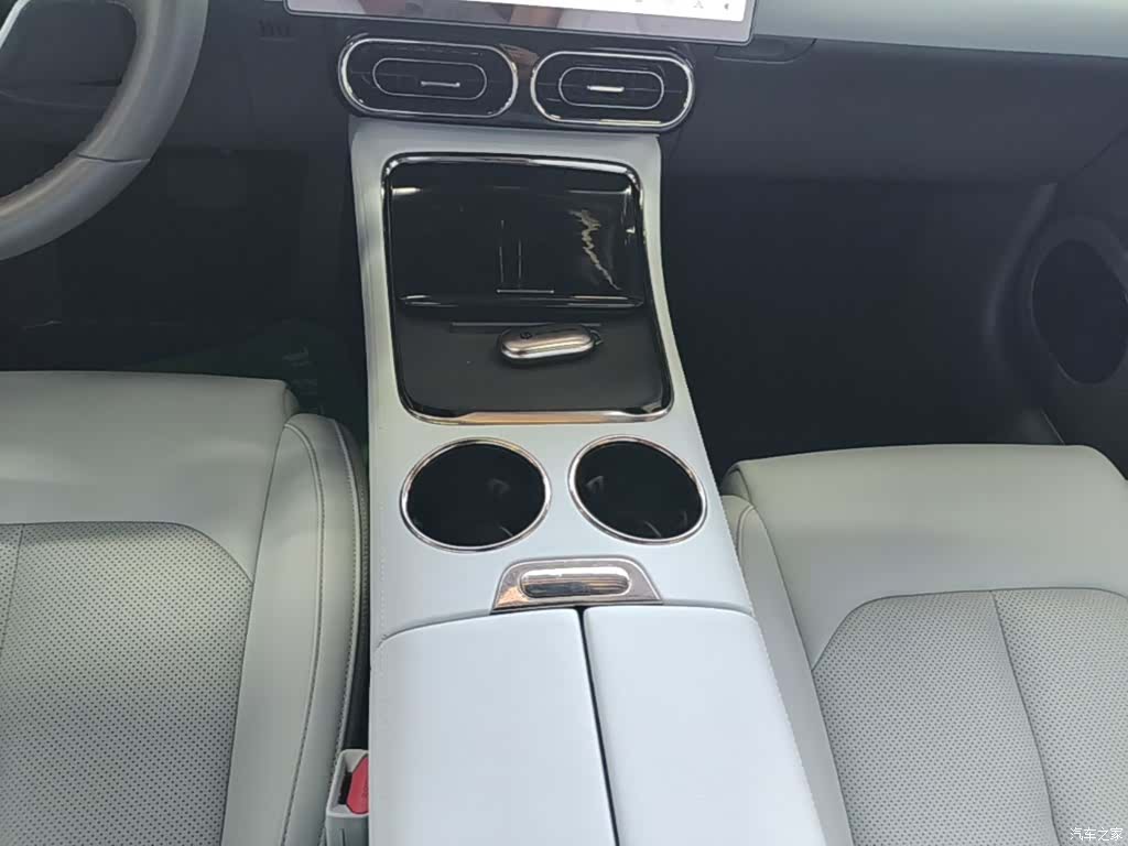 Leapmotor C01, 2024 14