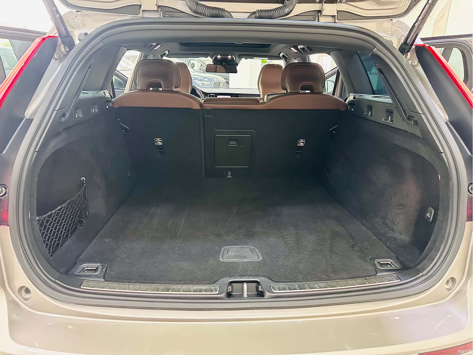 Volvo V60, 2021 18