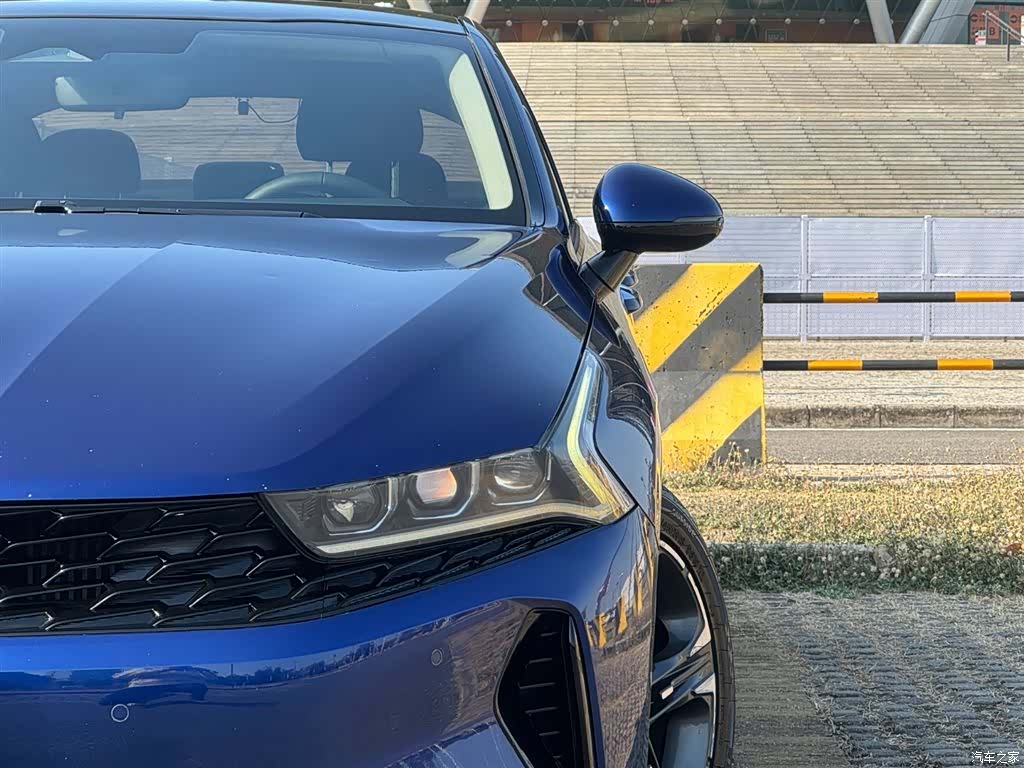 Kia K5, 2020 все фото