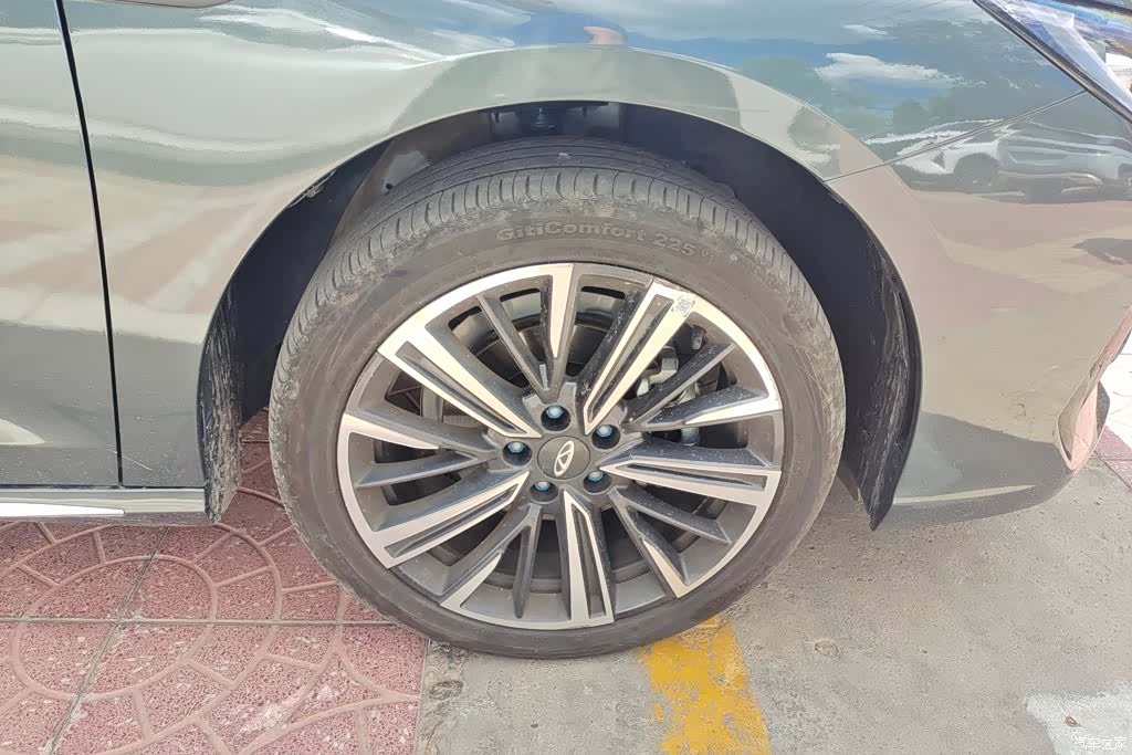Chery Arrizo 8, 2025 6