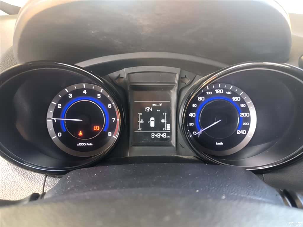 Changan CS15, 2016 12