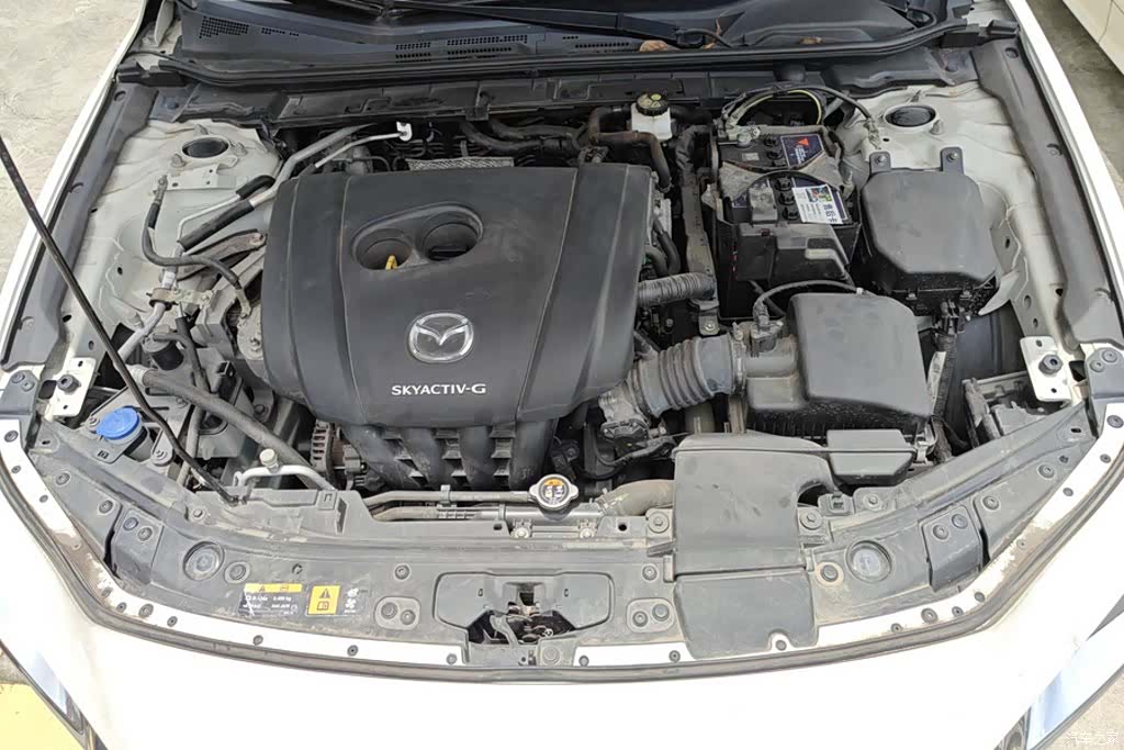 Mazda Mazda3, 2020 10