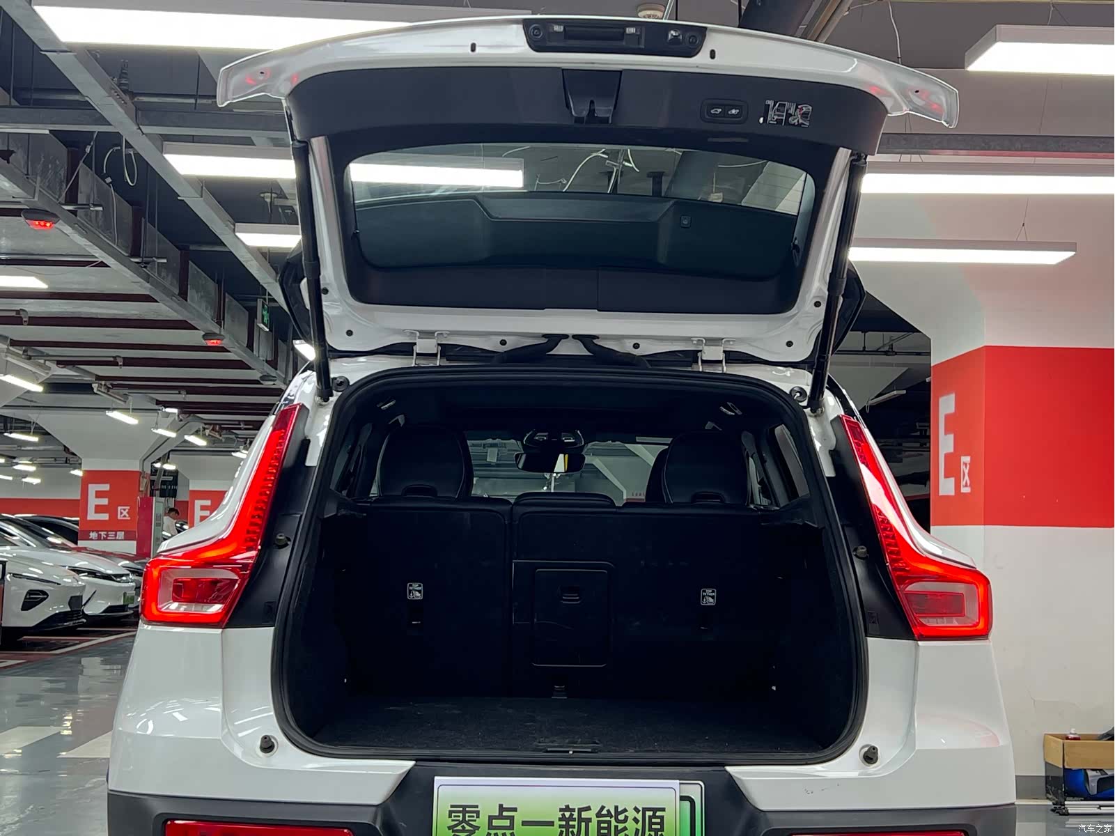 Volvo XC40, 2021 4