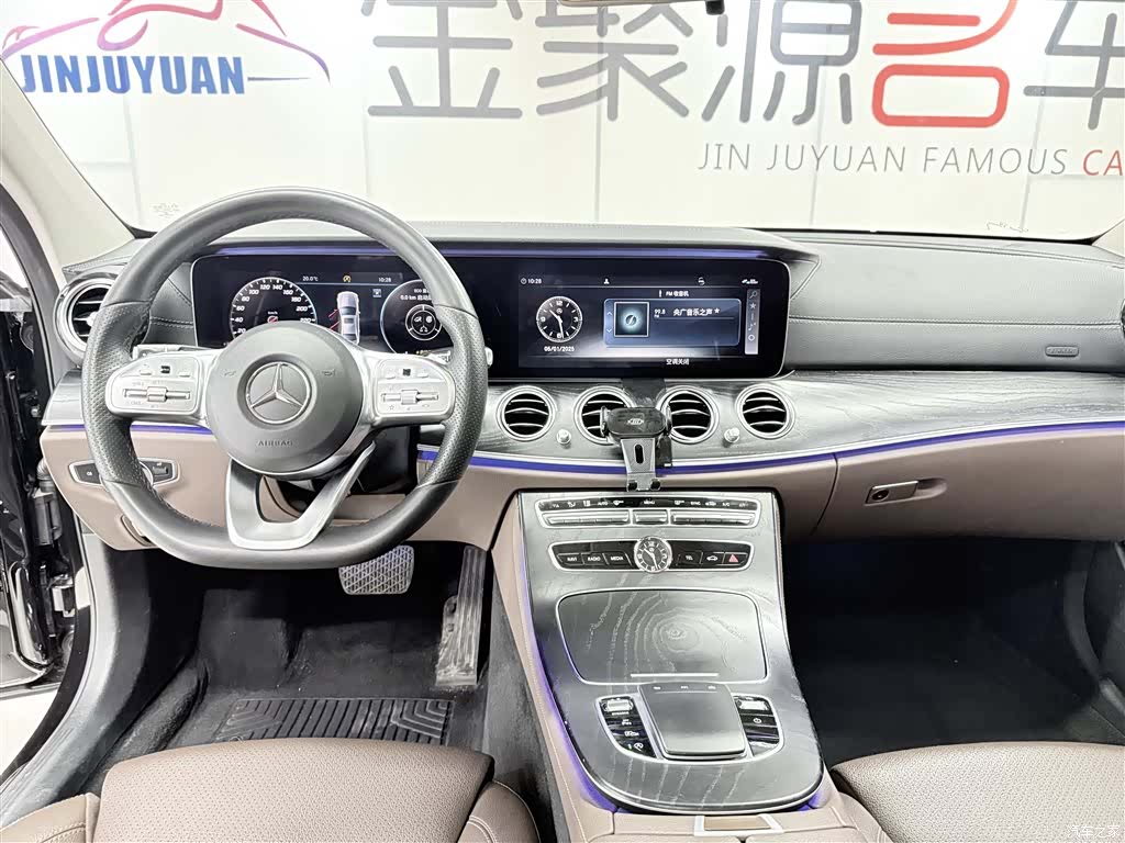 Mercedes-Benz E-Class, 2019 12