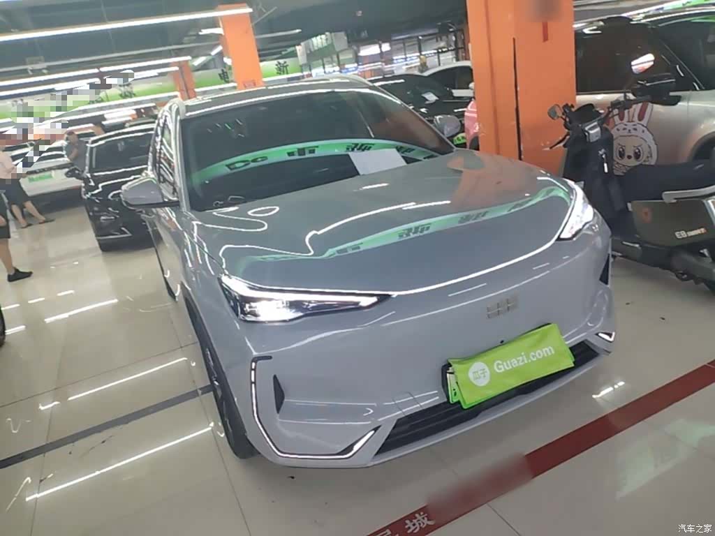 Geely Galaxy E5, 2025 4