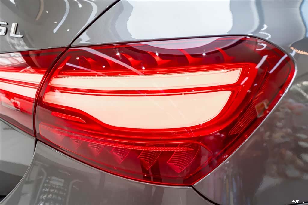 Mercedes-Benz A-Class, 2024 7