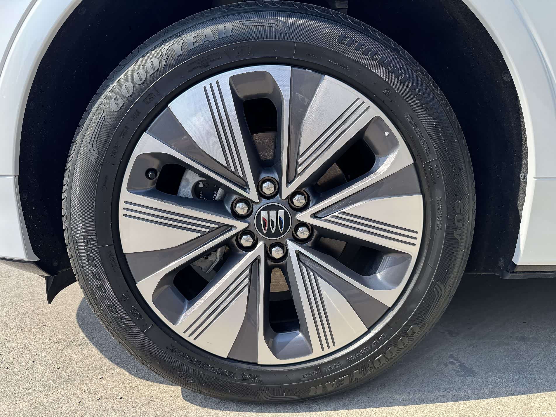 Buick E5, 2025 все фото