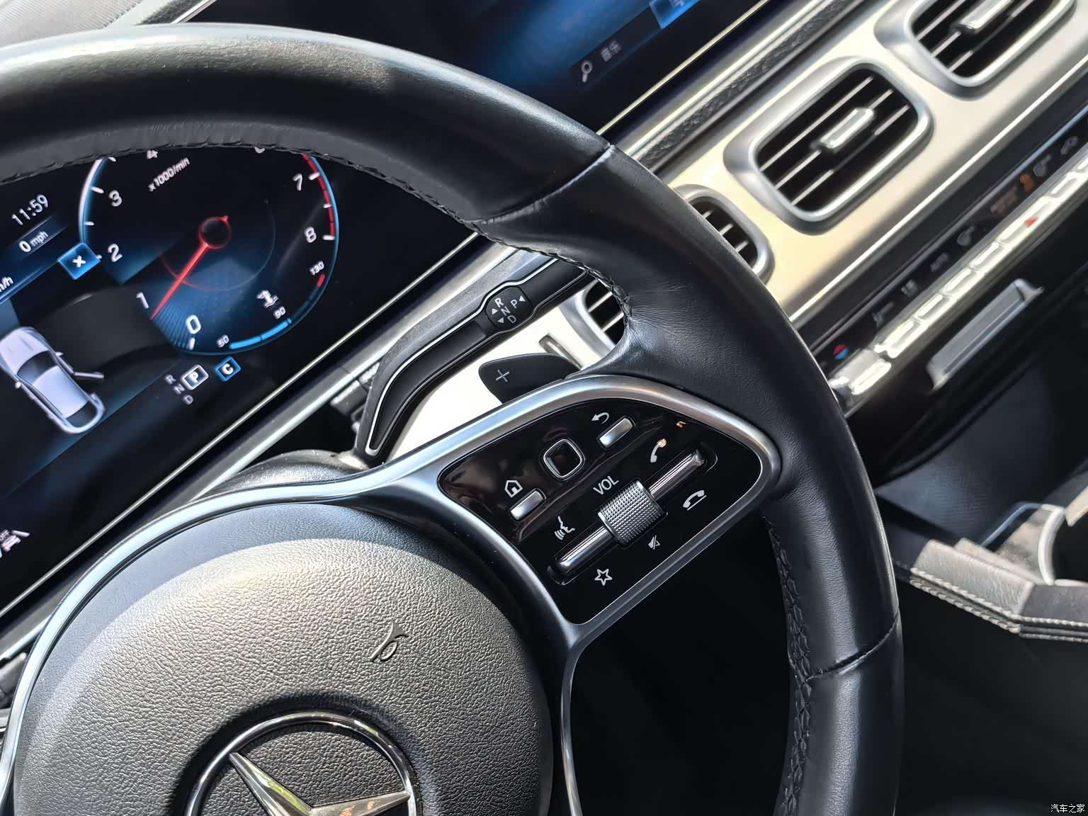 Mercedes-Benz GLE, 2022 12