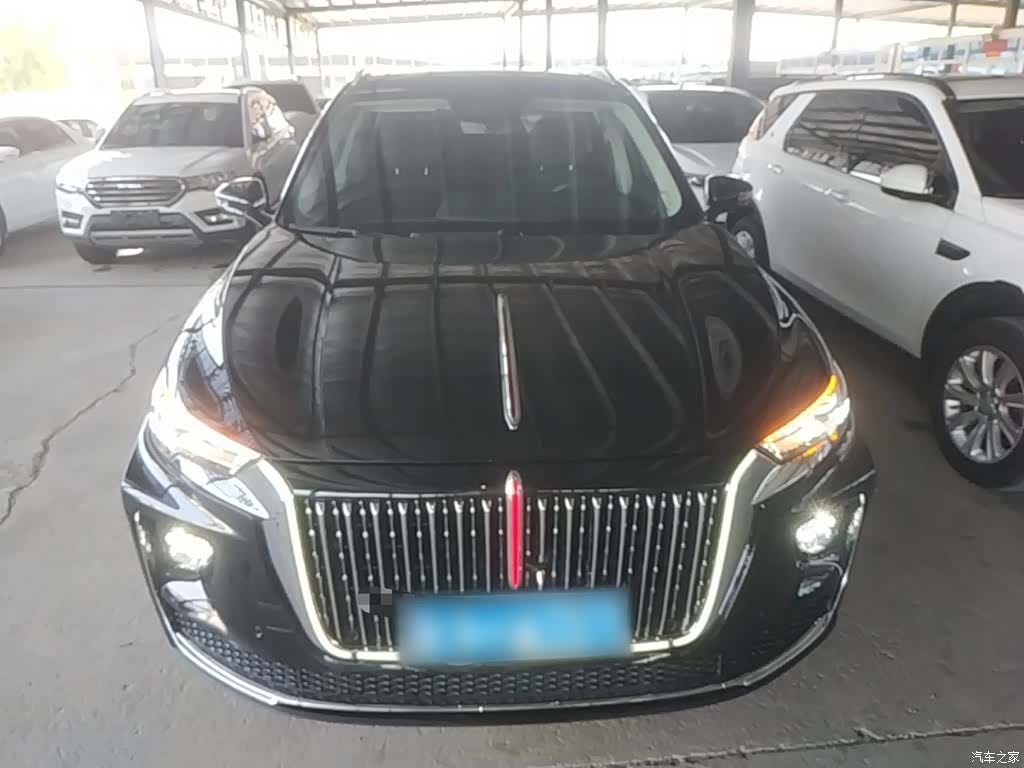 Hongqi HS5, 2022 3