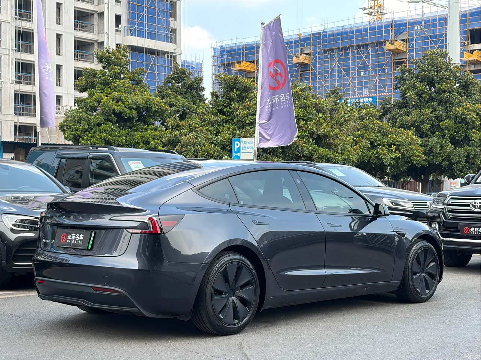 Tesla Model 3, 2025 6