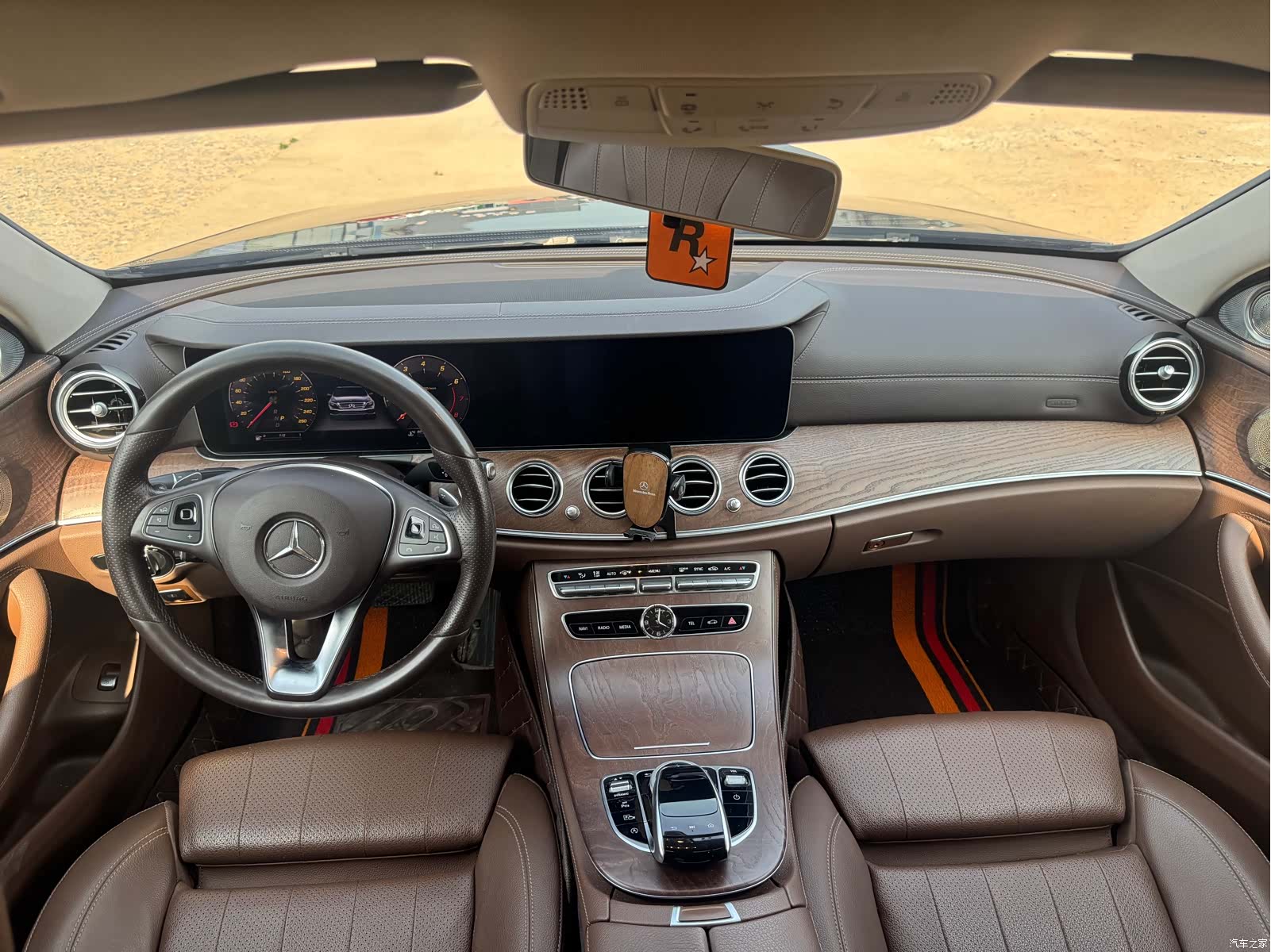 Mercedes-Benz E-Class, 2018 6