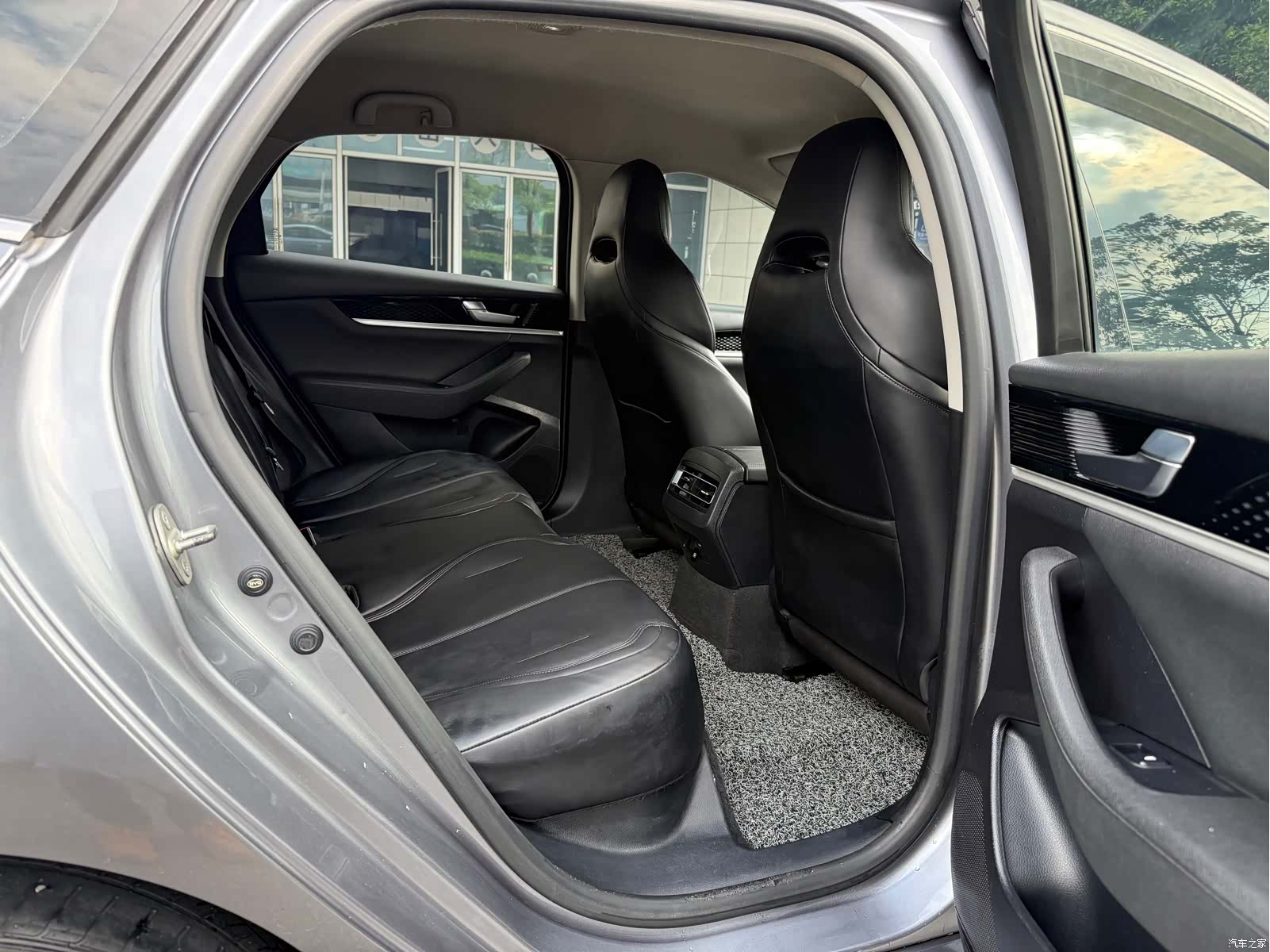 BYD Qin, 2022 12