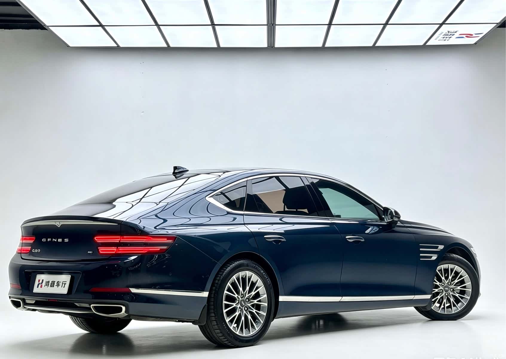 Genesis G80, 2022 4