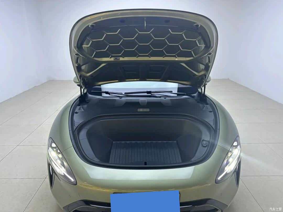Xiaomi SU7, 2025 13