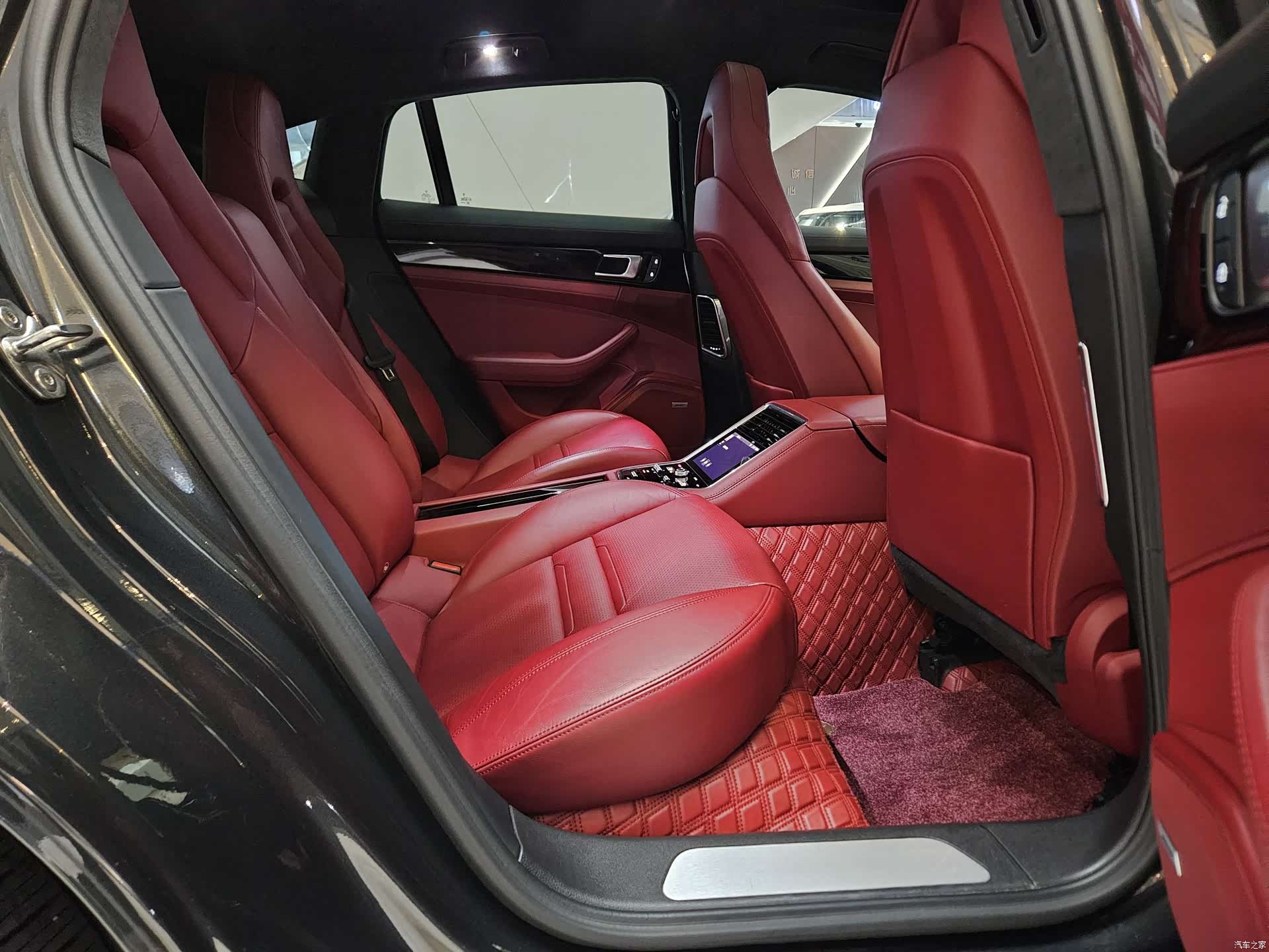 Porsche Panamera, 2022 21