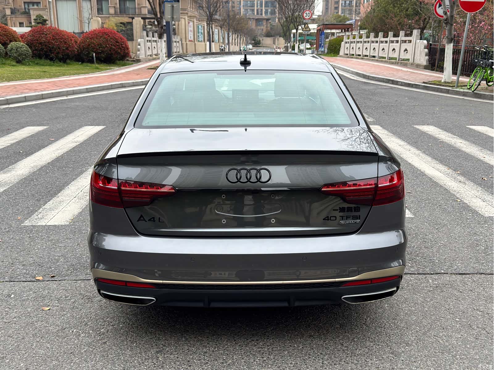 Audi A4L, 2024 все фото