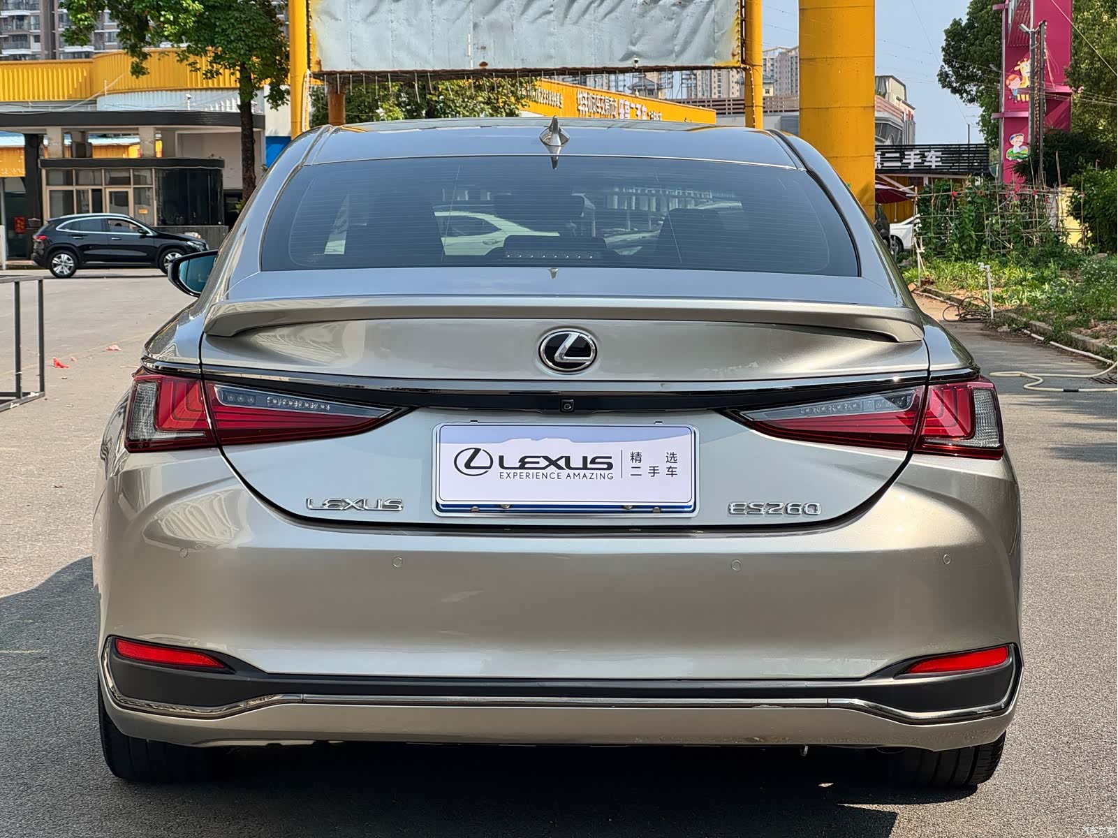 Lexus ES, 2018 4