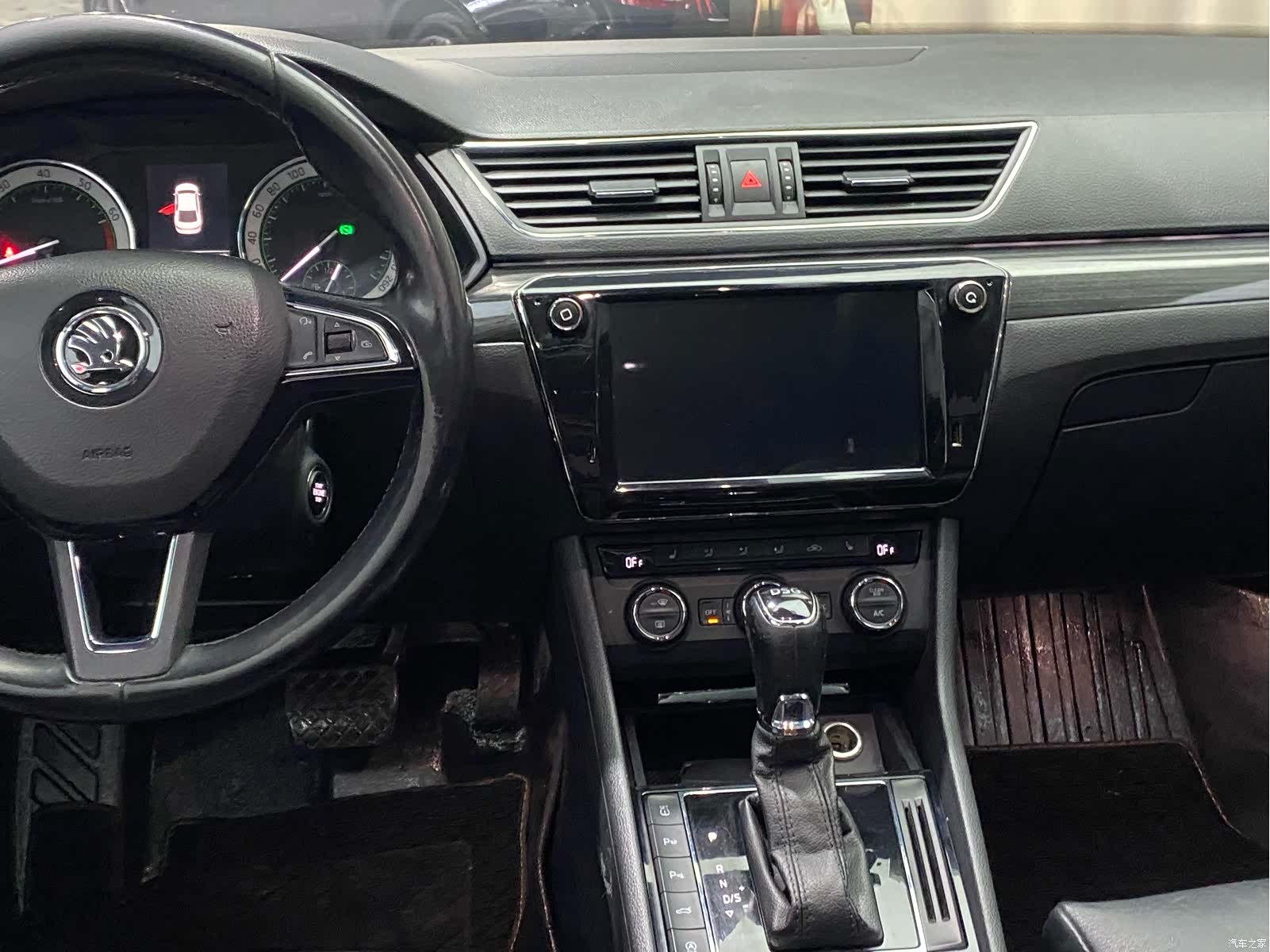 Skoda Superb, 2019 16