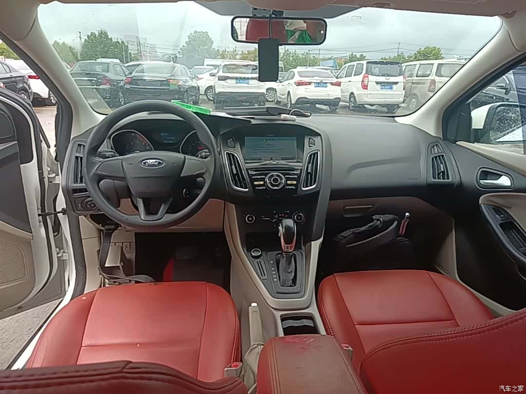 Ford Focus, 2017 10