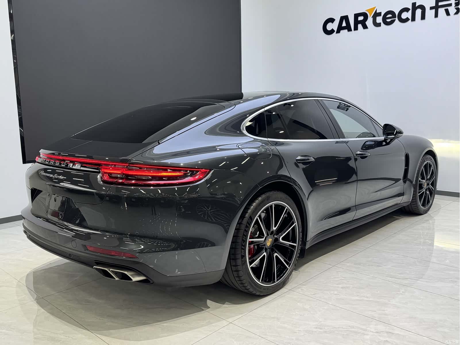 Porsche Panamera, 2019 6