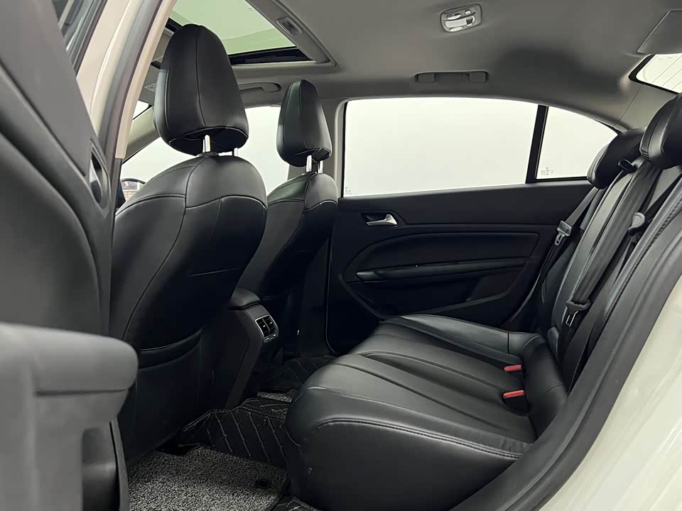 Peugeot 408 Peugeot 408