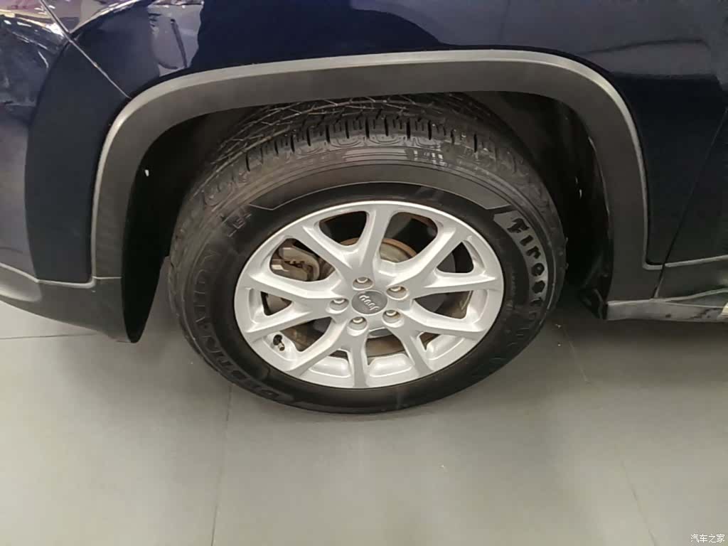 Jeep Cherokee, 2018 23