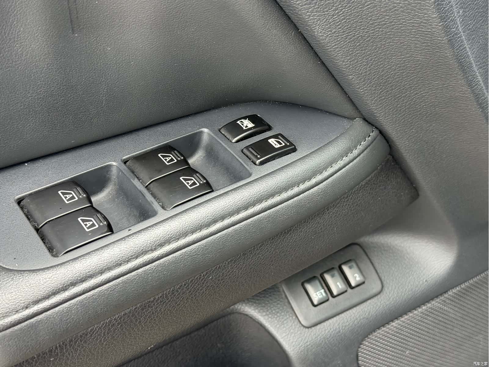 Infiniti M35, 2009 15