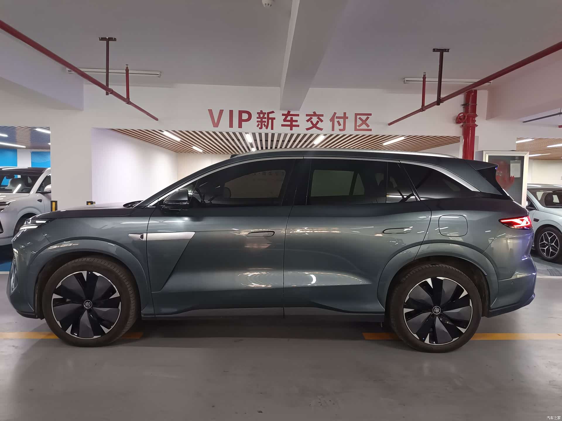 BYD Tang, 2025 все фото