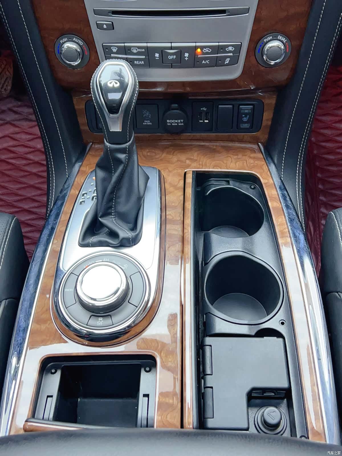 Infiniti QX80, 2019 13