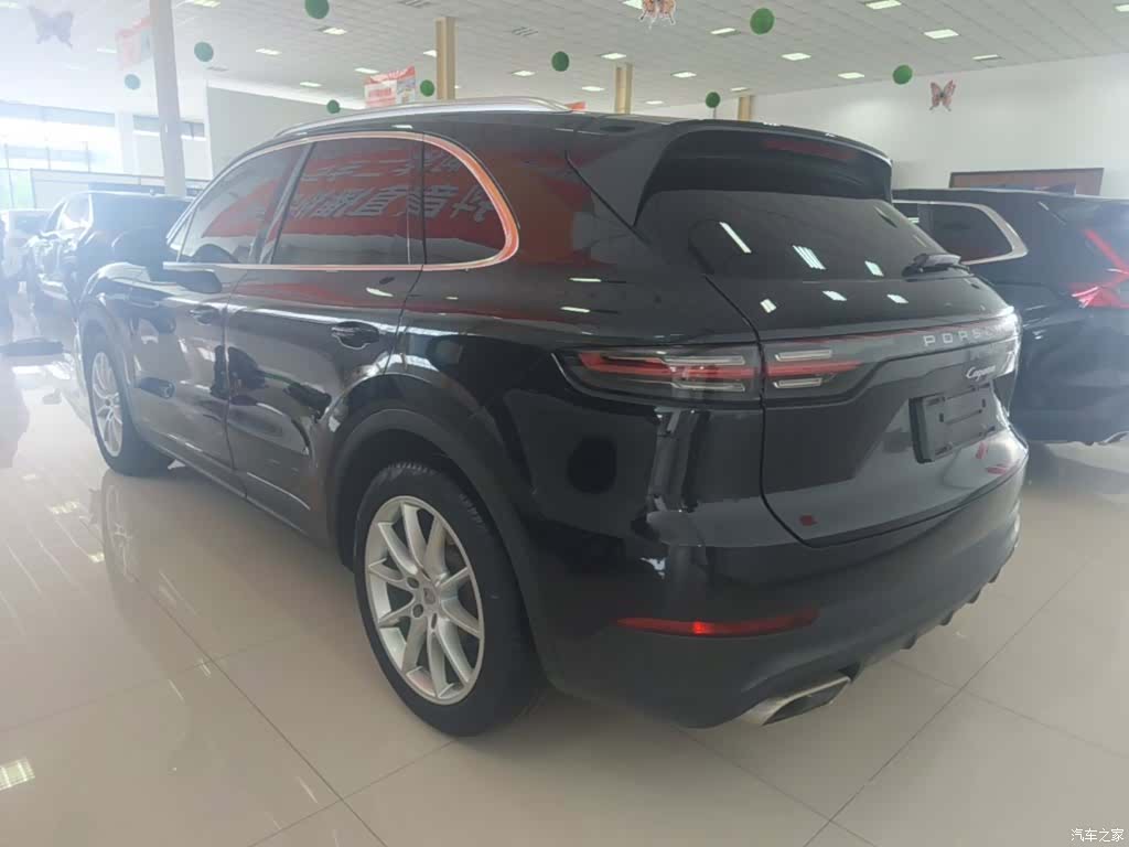 Porsche Cayenne, 2019 все фото