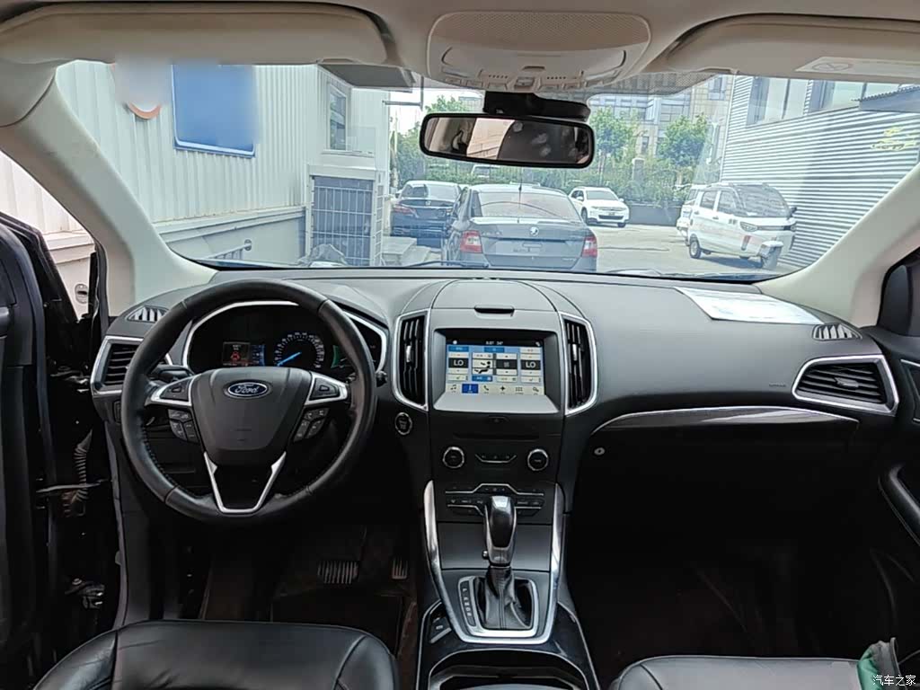 Ford Edge, 2017 10