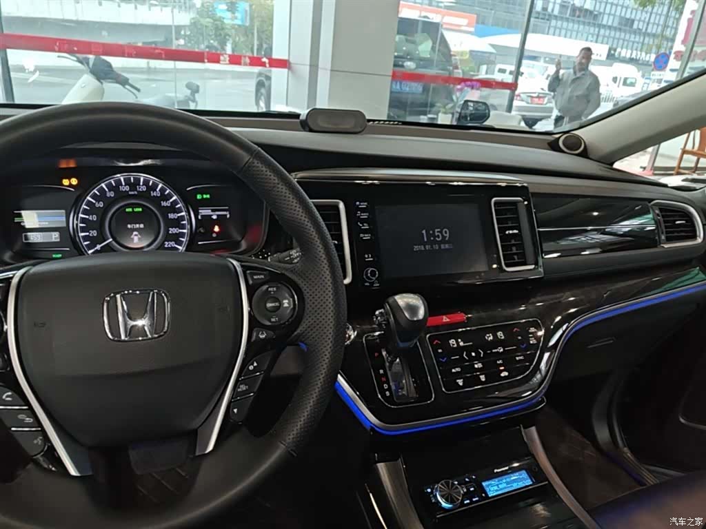 Honda Elysion, 2020 10