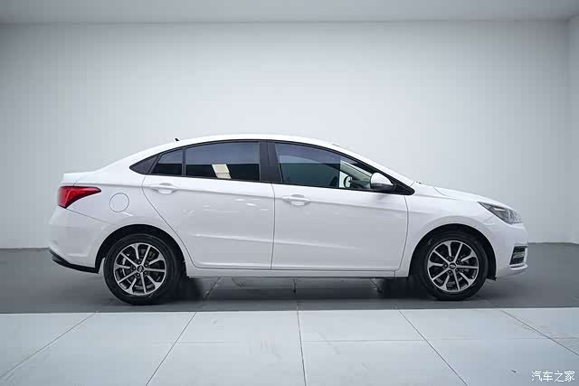 Chery 5, 2022 8