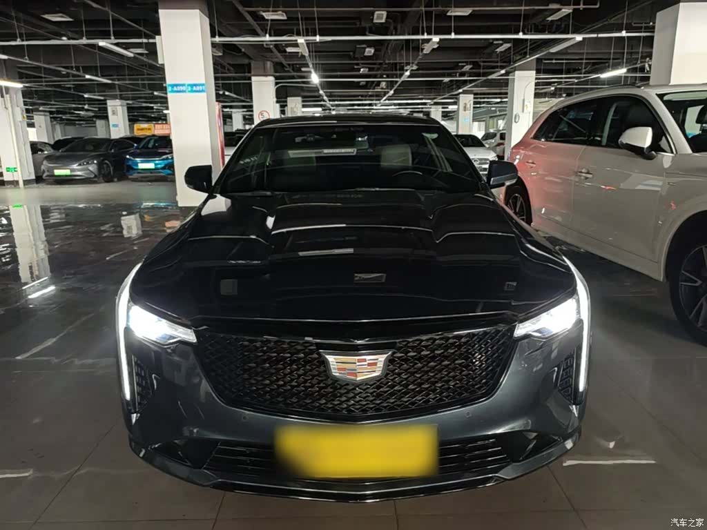 Cadillac CT4, 2022 3