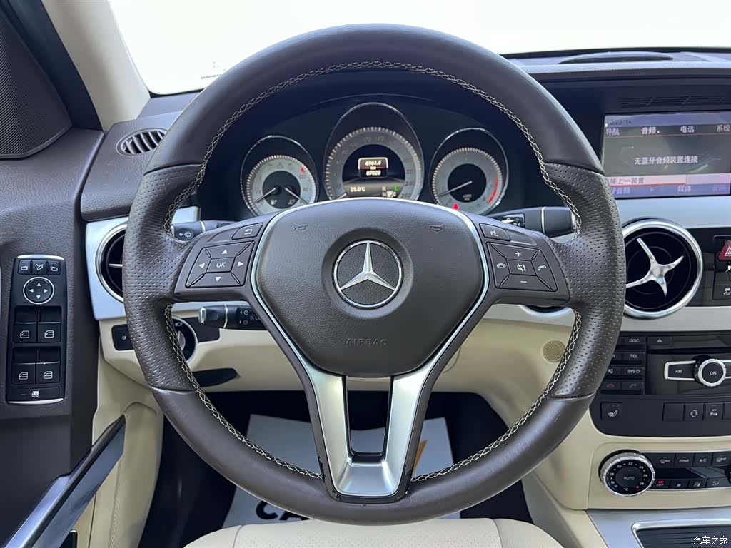 Mercedes-Benz GLK-Class, 2014 11