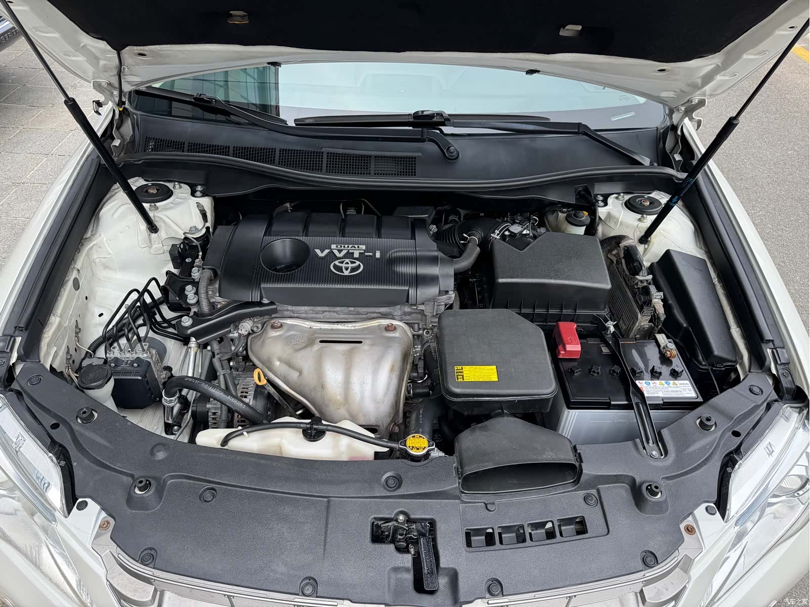 Toyota Camry, 2013 25