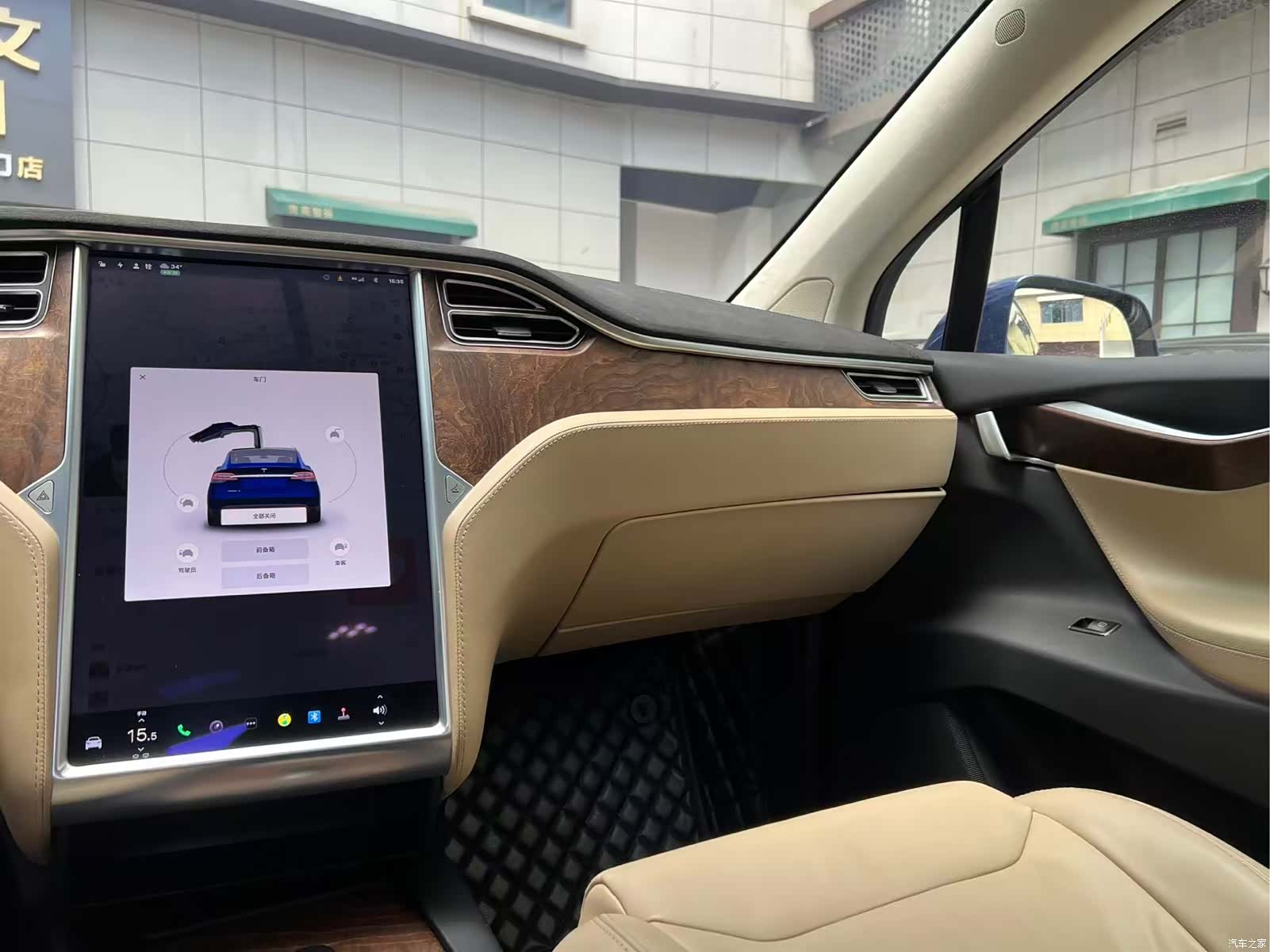 Tesla Model X, 2017 9