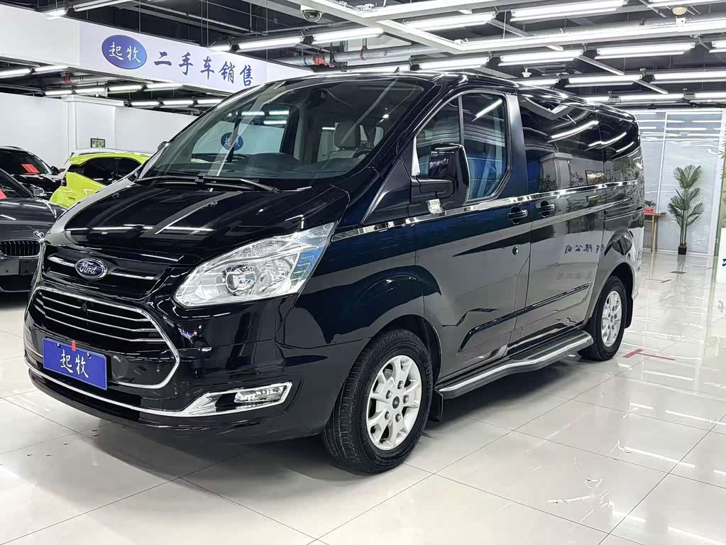 Ford Tourneo
