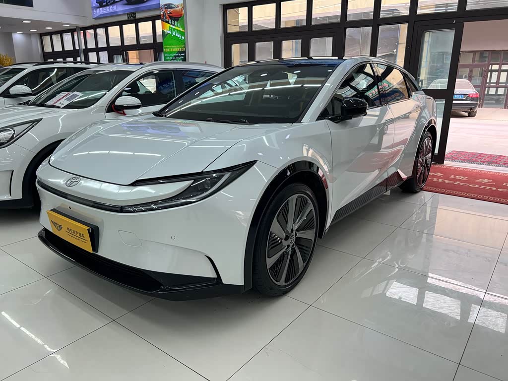 Toyota bZ5