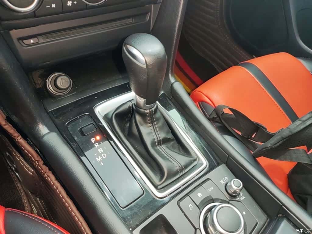 Mazda Mazda3, 2019 14