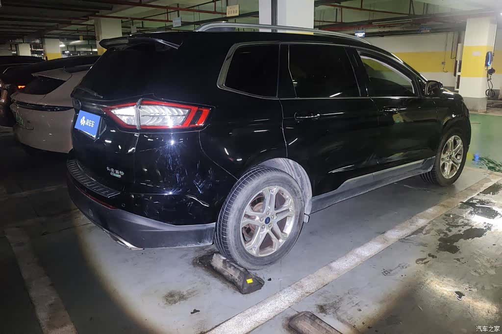 Ford Edge, 2018 3
